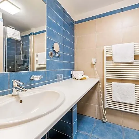 Hotel Kaskáda 4*
