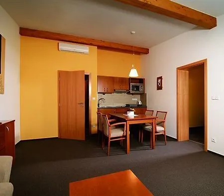 Hotel Kaskada 4*
