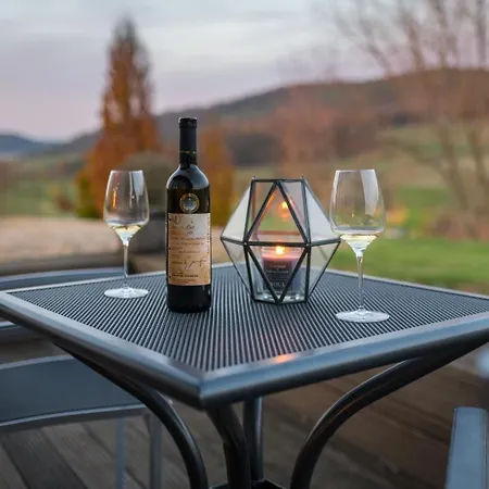 Ξενοδοχείο Kaskada 4*