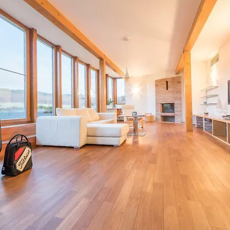 Kaskada Hotel 4*