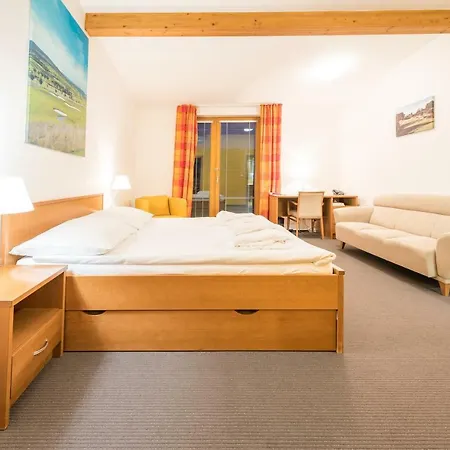 Ξενοδοχείο Kaskada Kuřim